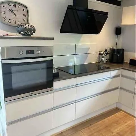 Lovely Spacious In Scenic Area * Logstor