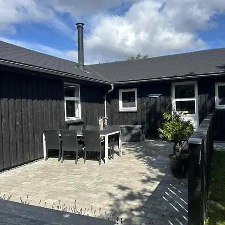 Lovely Spacious In Scenic Area Hébergement de vacances