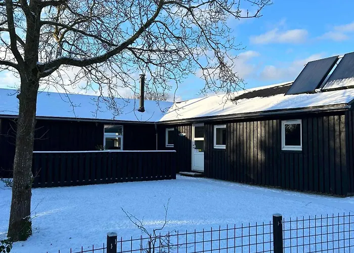 Lovely Spacious In Scenic Area Casa vacanze